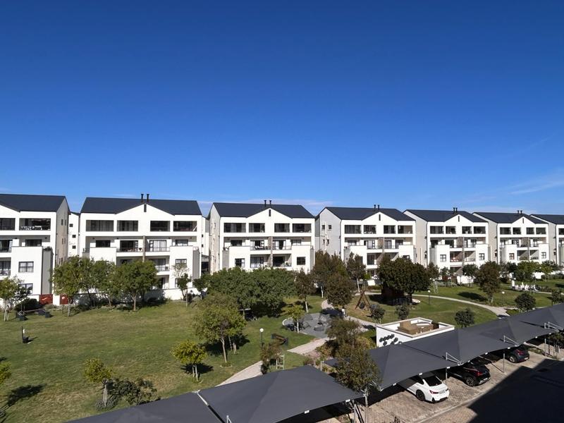 To Let 2 Bedroom Property for Rent in Sandown Western Cape